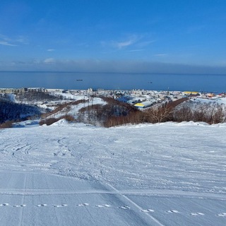 Холмск горные лыжи.
