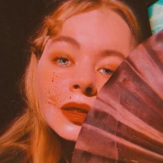 ✨anastasia.riot печатает…
