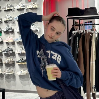 nastya анзáлес 🧘🏻‍♀️