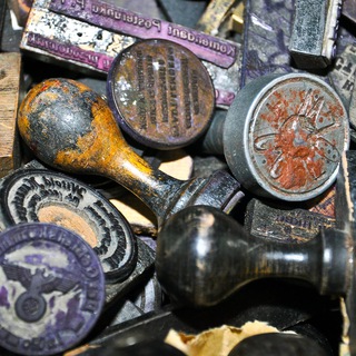 Archive artifacts