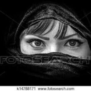 اسود وأبيض