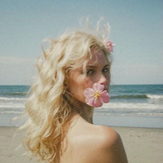 blonde’s diary!!