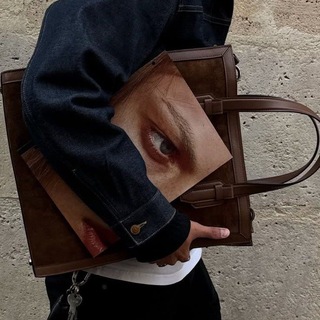 بـوسه‌گــران