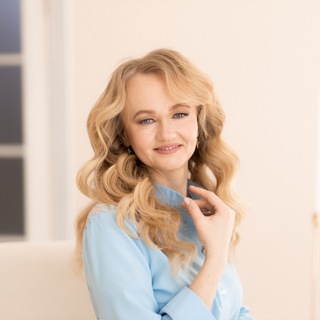 Директриса Авитологов