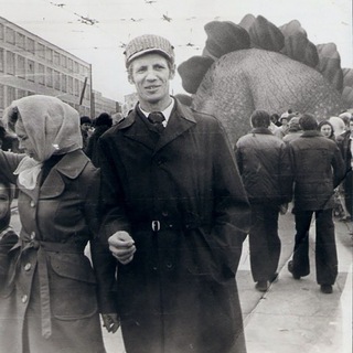 Будни матери динозавров🦕
