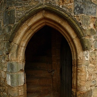 Дверь в Средневековье