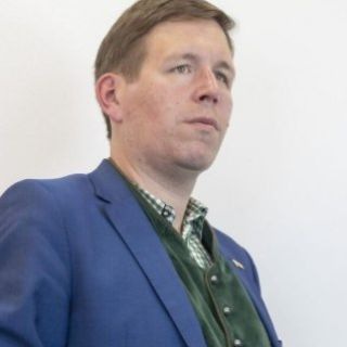 Патрик Поппель - Геополитический анализ и международные контакты