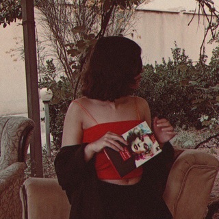 Honeymoon Library 📚