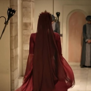 هِيَ