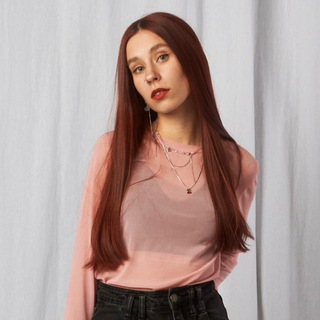 Аватар канала Elisabeth Ɐ || про литературу и жизнь @iamelisabethv