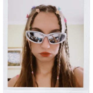 katiefrostreal 👁👄👁