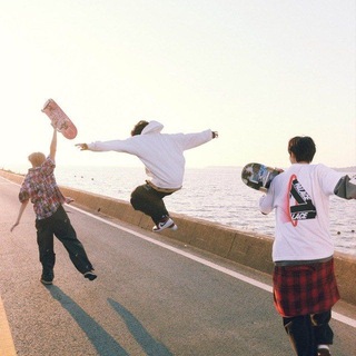 . ݁₊ ⊹ your kickflip ⁷ home 🧩