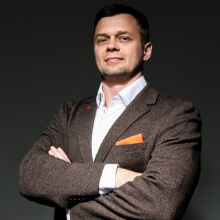 Денис Колесников