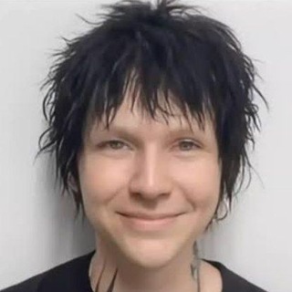 Kai Angel и его Диван Махаона