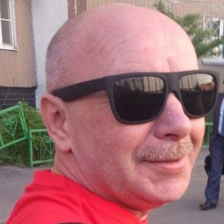 ИЗ ПУШКИНО Виниловые развалы и немного CD