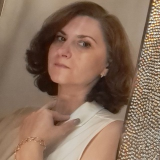 Любовь Зенкова. Я - владелец магазинов детской и подростковой обуви и одежды в СПб.