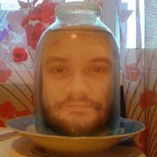Ярик мусолит хуйню