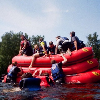 RAFTING | STUDENTS