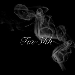 Tia Shh//🐈‍⬛