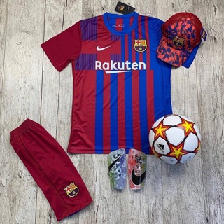 ⚽️ Футбольная форма и атрибутика ⚽️