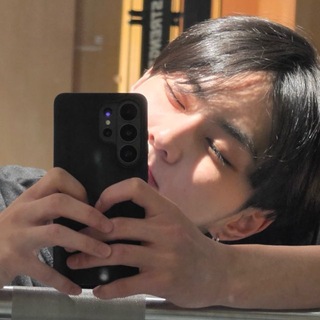 stars in jungwon's eyes