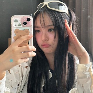 하니 Hanni Pham