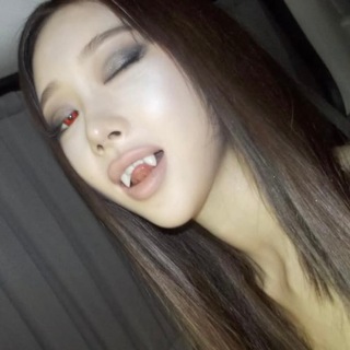 vampselle 🕯️
