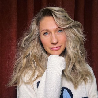 Vasilisa.verlan |здоровье| энергия | присутствие в своей жизни.