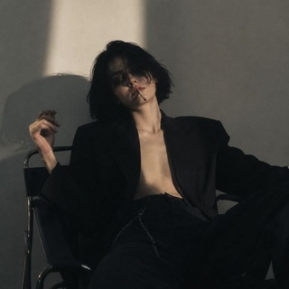 𝑬𝑴𝑹𝑰𝑺 .