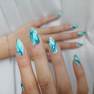 zhurvlva 💅 | маникюр и наращивание Рязань